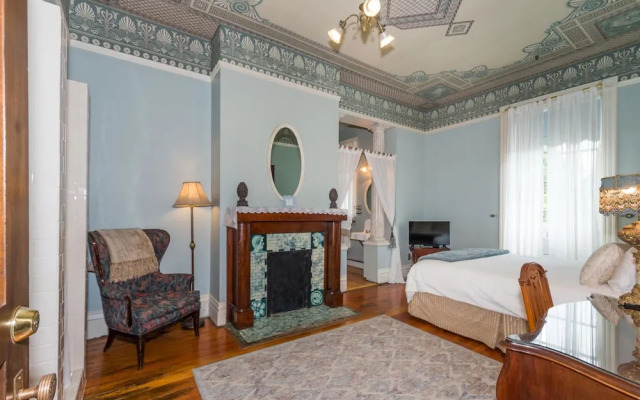 Lumber Baron Inn