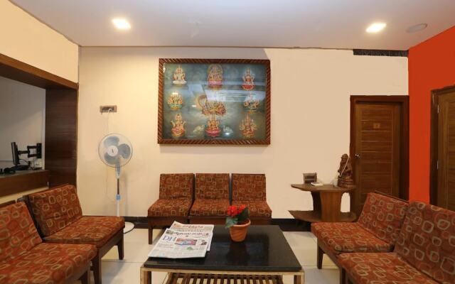 Kaveri Hotel