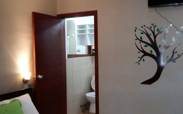 Hostal Urban Inn - Hostel