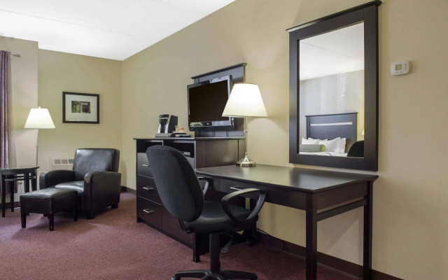 Quality Inn and Conference Centre