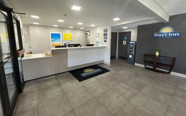 Days Inn by Wyndham Atlanta Stone Mountain