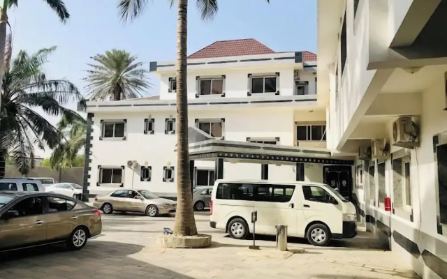 Continental Hotel by R&K Suites