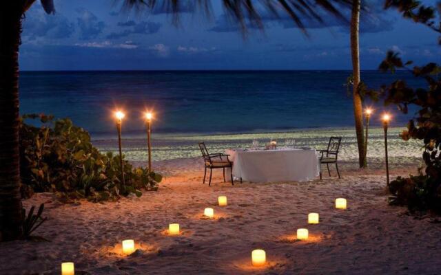 Voyager Beach Resort