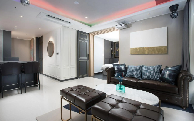 UTOP Boutique Hotel & Residence