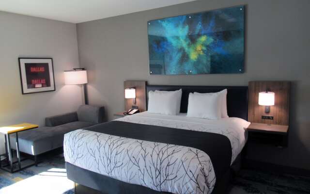 La Quinta Inn & Suites by Wyndham Dallas/Fairpark