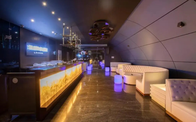 Sapphire Premium Hotel & Suite