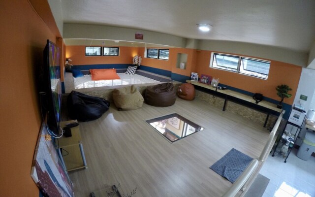 Why Not Hostel and Kitchen