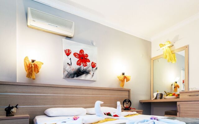 Nergos Garden Hotel