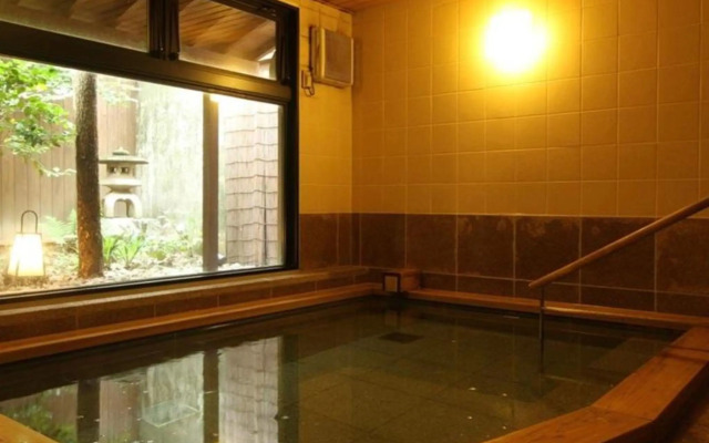 Sarusawaike Yoshidaya