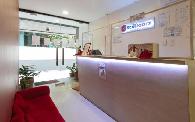 RedDoorz near Fernwoods Garden Quezon City