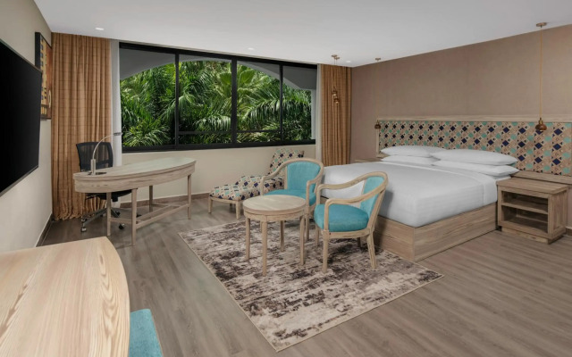 DoubleTree by Hilton Hotel Dar es Salaam - Oyster Bay