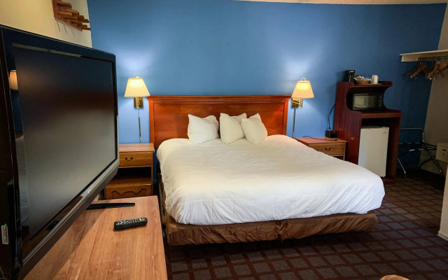 Ventura Grand Inn
