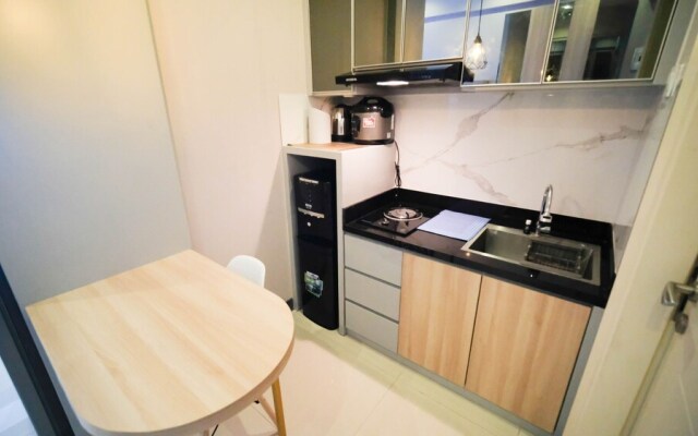 Simple And Cozy Studio At Benson Supermall Mansion Apartment