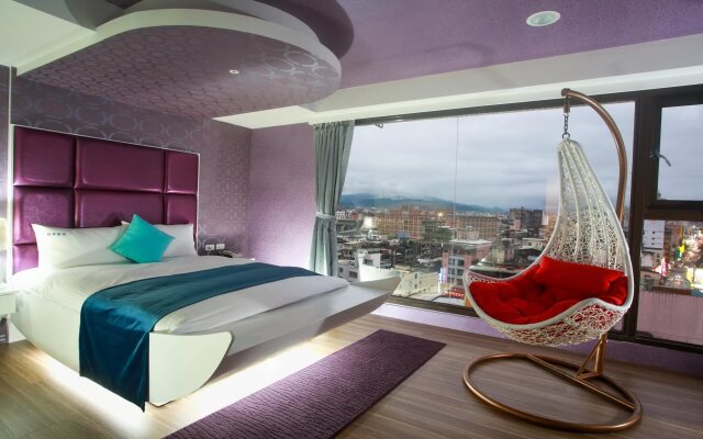 Happiness Skyline Hotel