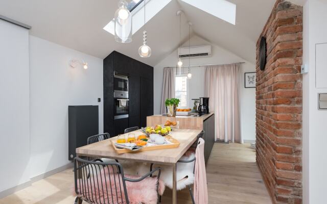 Empirent Design Apartments
