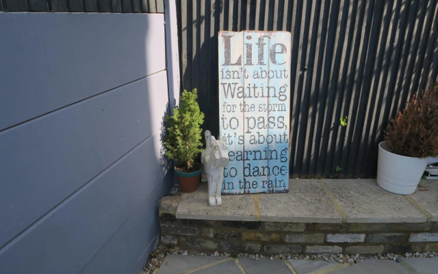 Shorley Wall Broadstairs by the Beach with Parking
