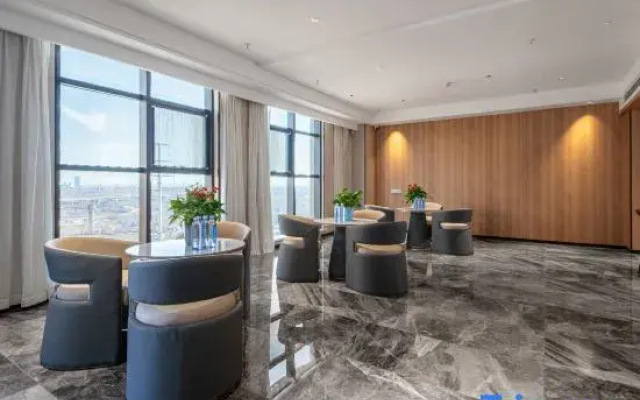 Urba Hotel (Ili River Scenic Area Yining Museum Branch)
