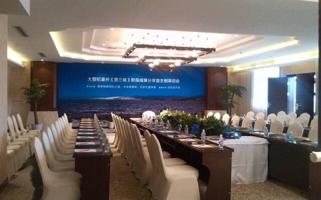 Qomo Langzong Hotel