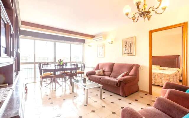 Apartment with 2 Bedrooms in Tarragona, with Wifi