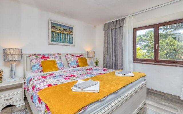 The Old House Jadranovo