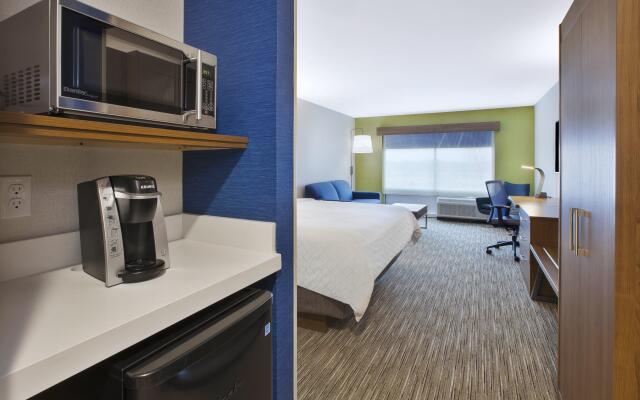 Candlewood Suites Grand Rapids Airport