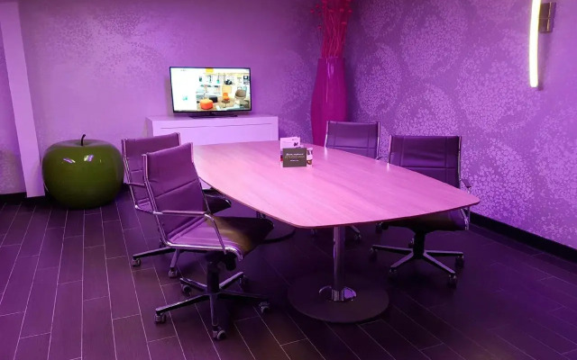 DoubleTree by Hilton Paris Bougival