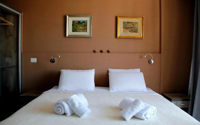 Rivadavia Apartments