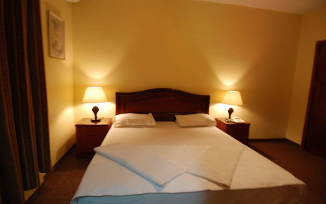 Al Rashid Hotel
