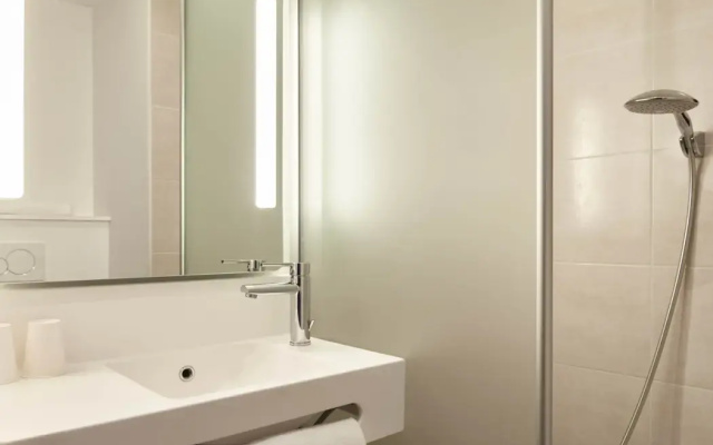 B&B HOTEL Igny Palaiseau