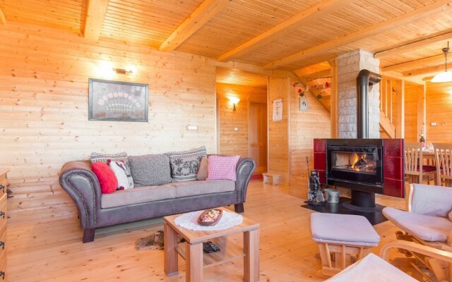 Lovely Holiday Home in Ravna Gora With Fireplace