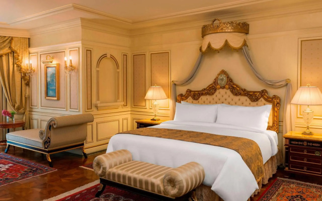 Sheraton Kuwait, A Luxury Collection Hotel, Kuwait City