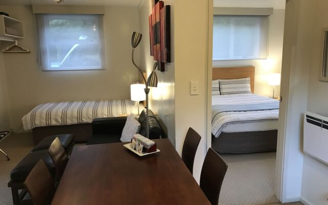 Angie's Rural Retreat