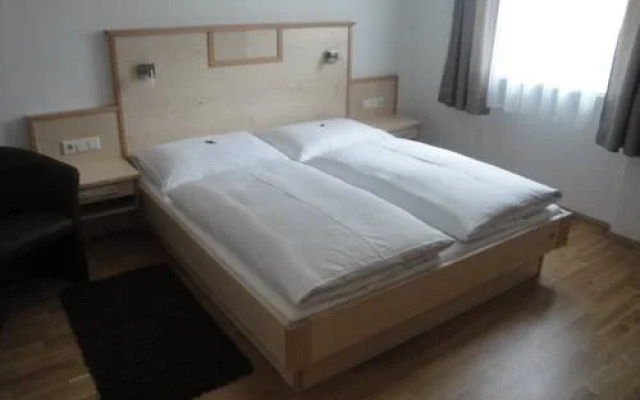 Pension Dorfplatzl