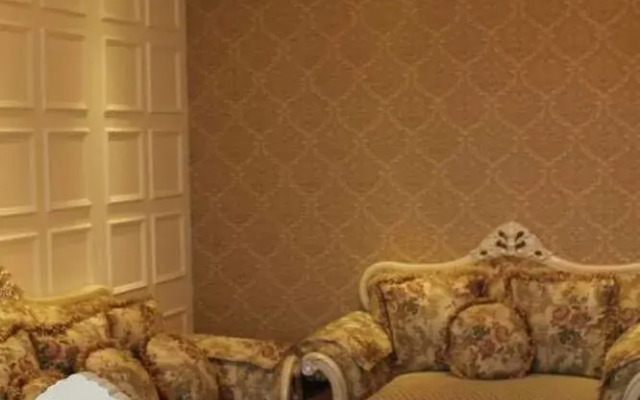 Zhengzhou Jindefu Hotel