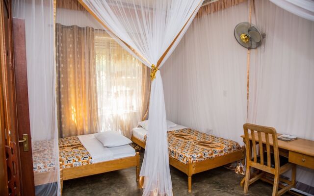 Adonai Guest House - Hostel