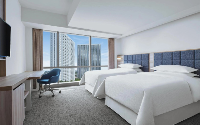 Four Points by Sheraton Surabaya, Pakuwon Indah