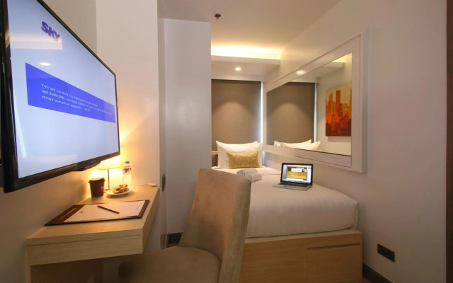 The Mini Suites - Eton Tower Makati