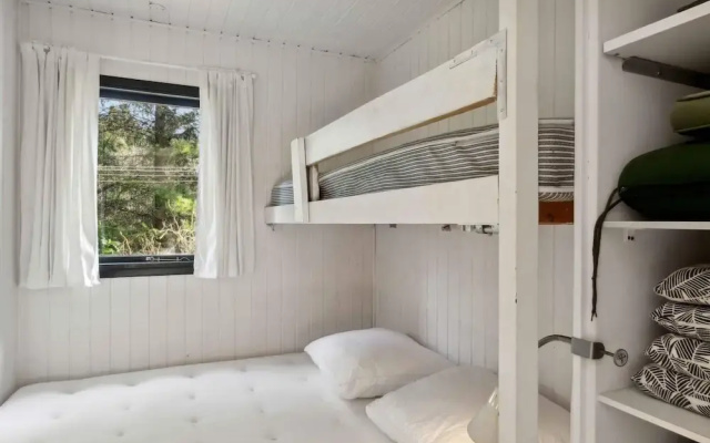 5 Star Holiday Home in Hals