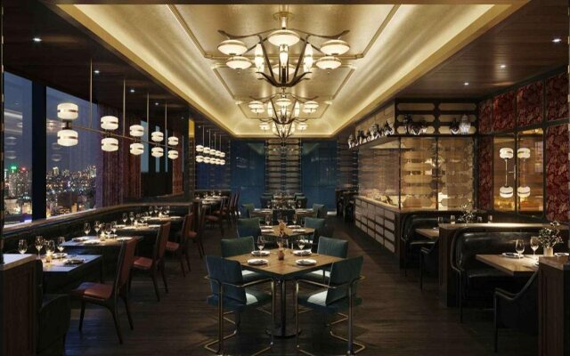 Hilton Saigon