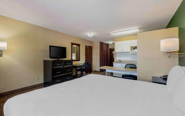 Extended Stay America Suites Chicago Gurnee