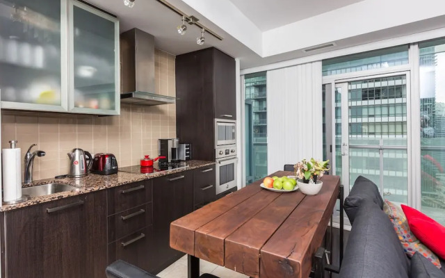 AOC Suites - Luxury Condo - City View