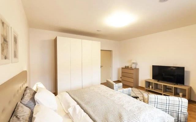 Prague Expat House