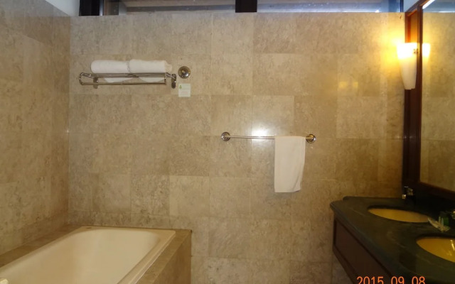 KL Super Suite at Times Square