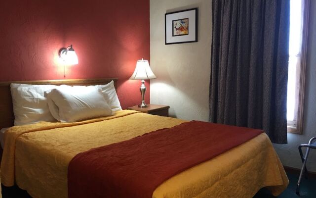East Street Inn & Suites Tipton