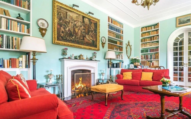 Stunning 6-bed Private Villa With Pool Near Venice