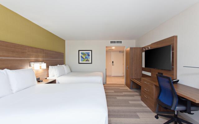 Holiday Inn Express Hotel and Suites Pasadena-Colorado Blvd, an IHG Hotel