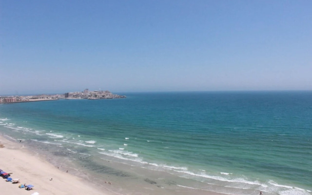 Sonoran Sky 2BR Penthouse 1508 by Casago