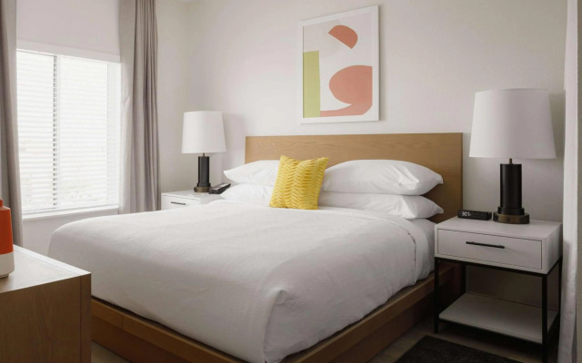 WaterWalk Extended Stay by Wyndham Jacksonville Deerwood Pk