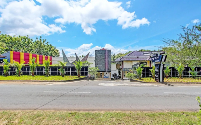 Collection O 92254 Hotel By Orchid