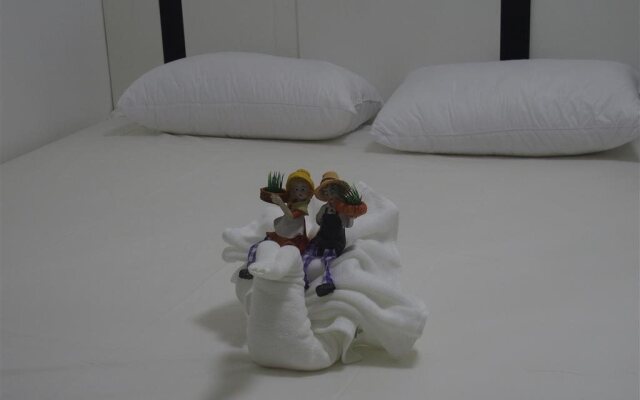 Donmueang Airport Residence Hostel